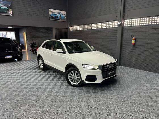 AUDI Q3 1.4 TFSI AMBIENTE FLEX 4P S TRONIC
